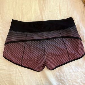 Lululemon Speed Up Low-Rise Lined Short 2.5”